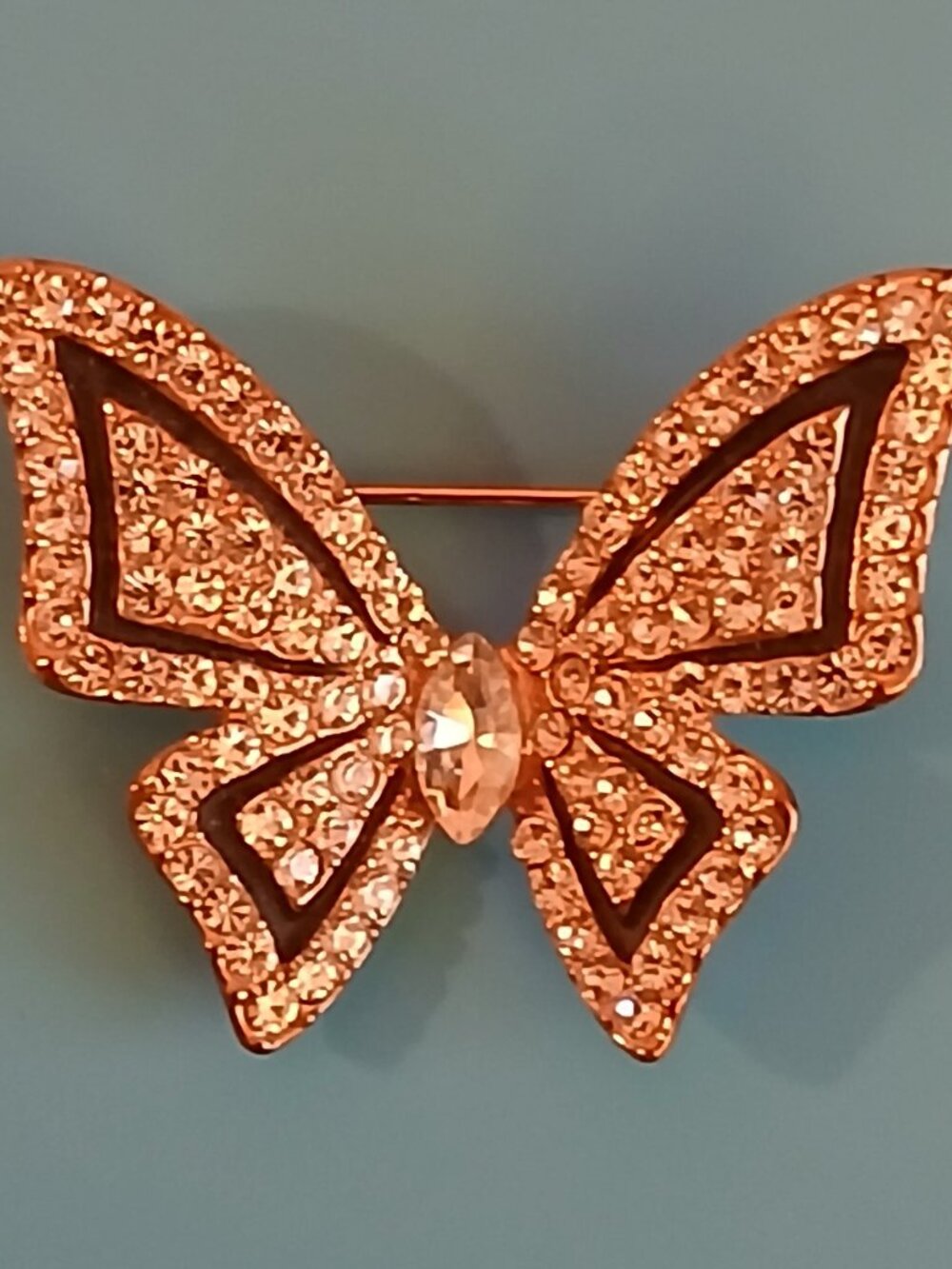 Elegant Gold Tone With Rhinestones Butterfly Brooch